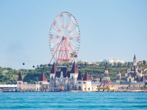 Best Water Park in Nha Trang for Families & Thrills